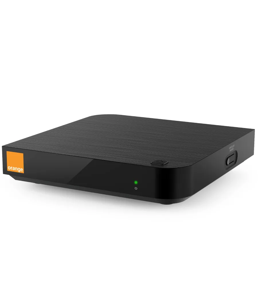 Descodificador Android TV de Orange con su mando Bluetooth